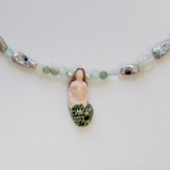 new! handmade pearl beaded choker chunky choker with mermaid pendant - Picture 1 of 6